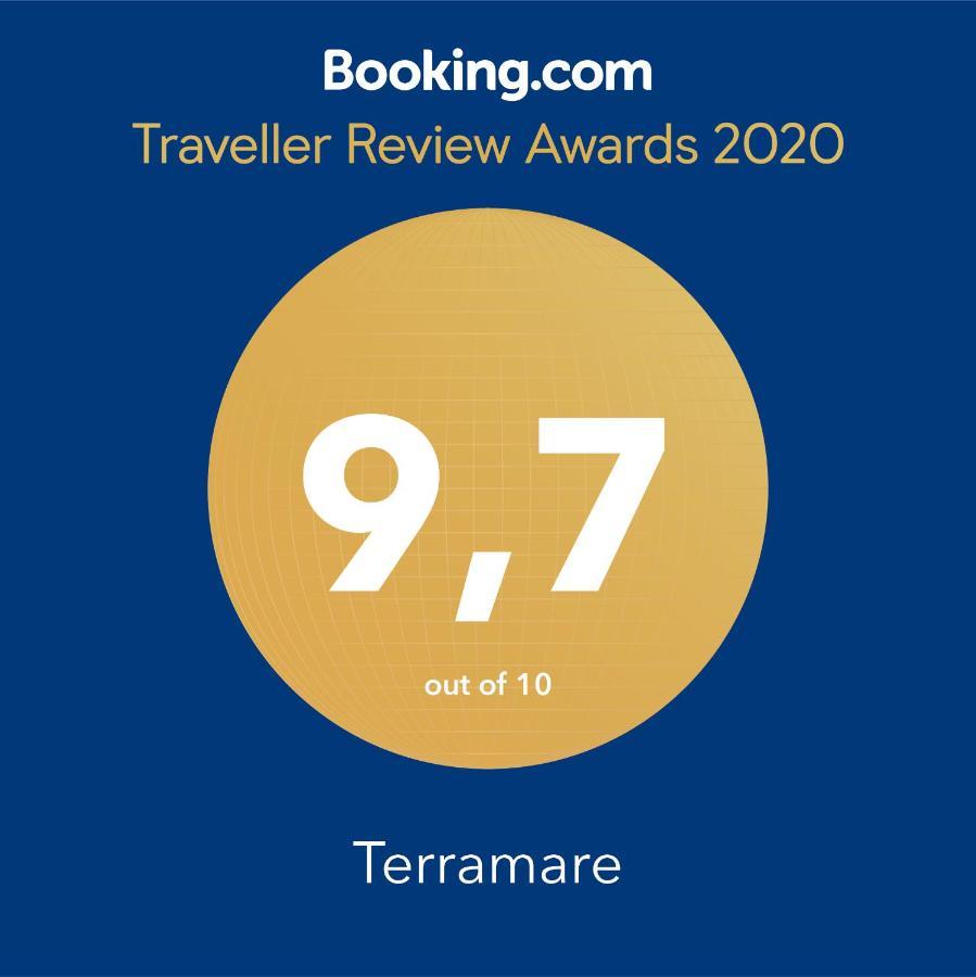 Terramare Villa Кастел ди Туза Екстериор снимка